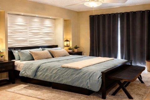 Immobilier commercial à louer à West Palm Beach, Floride: 1 chambre, 42.27 m2 № 2025683 - photo 12