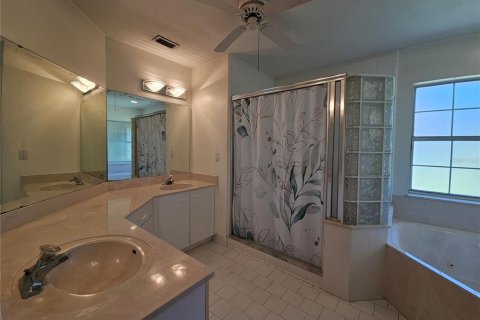 Casa en venta en Port Orange, Florida, 3 dormitorios, 200.11 m2 № 1630936 - foto 12
