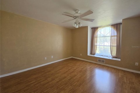 Casa en venta en Port Orange, Florida, 3 dormitorios, 200.11 m2 № 1630936 - foto 13