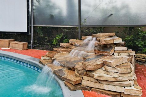 Купить виллу или дом в Тампа, Флорида 12 комнат, 240.06м2, № 1902431 - фото 30