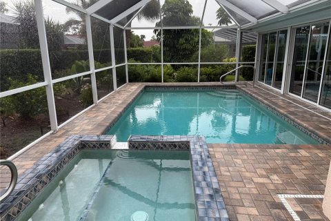 House in Venice, Florida 4 bedrooms, 213.49 sq.m. № 1846447 - photo 8