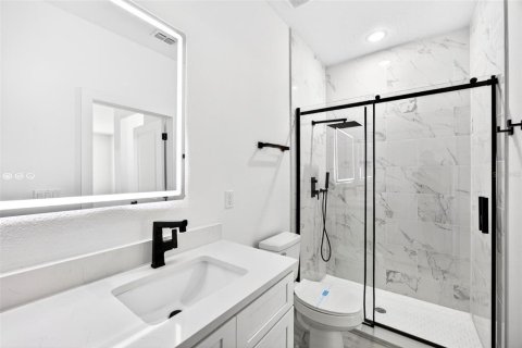 Casa en venta en Port Charlotte, Florida, 4 dormitorios, 169.73 m2 № 2101314 - foto 22