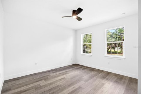 Casa en venta en Port Charlotte, Florida, 4 dormitorios, 169.73 m2 № 2101314 - foto 19
