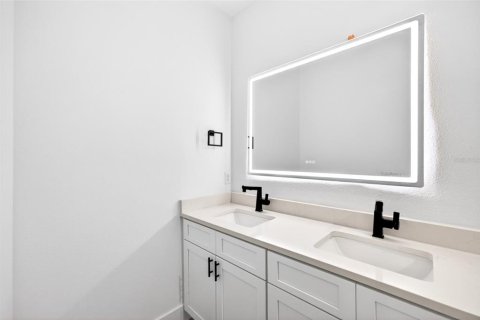Casa en venta en Port Charlotte, Florida, 4 dormitorios, 169.73 m2 № 2101314 - foto 21