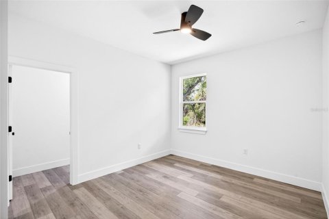 Casa en venta en Port Charlotte, Florida, 4 dormitorios, 169.73 m2 № 2101314 - foto 24