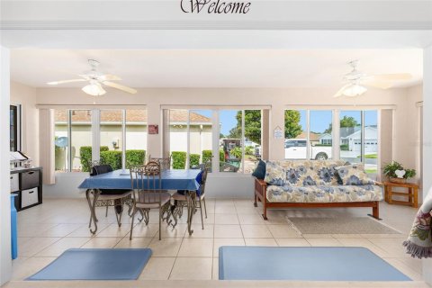 House in The Villages, Florida 3 bedrooms, 174.19 sq.m. № 1858307 - photo 13