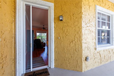 Copropriété à vendre à Land O' Lakes, Floride: 1 chambre, 69.68 m2 № 1554183 - photo 2