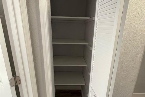 Купить кондоминиум в Лейкленд, Флорида 6 комнат, 170.94м2, № 2237952 - фото 13