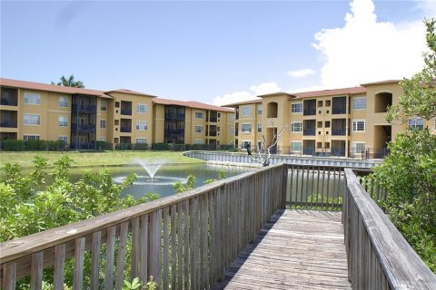 Купить кондоминиум в Тампа, Флорида 4 комнаты, 60.94м2, № 2207089 - фото 22