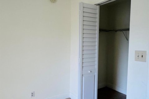 Copropriété à louer à Boca Raton, Floride: 2 chambres, 86.96 m2 № 2293600 - photo 6