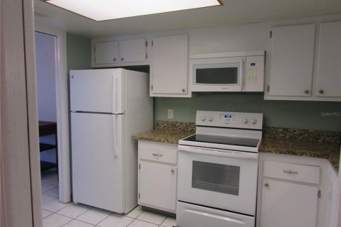 Condominio en alquiler en Belleair Beach, Florida, 2 dormitorios, 111.48 m2 № 1821161 - foto 5