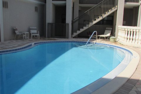 Condominio en alquiler en Belleair Beach, Florida, 2 dormitorios, 111.48 m2 № 1821161 - foto 13