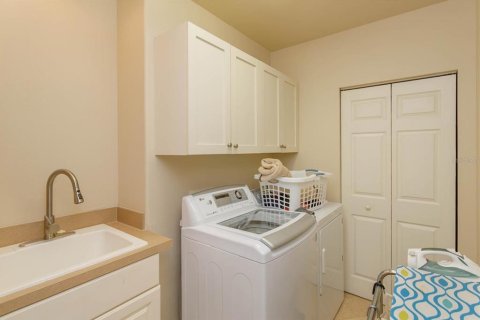 Copropriété à vendre à Orlando, Floride: 2 chambres, 200.85 m2 № 1555251 - photo 21