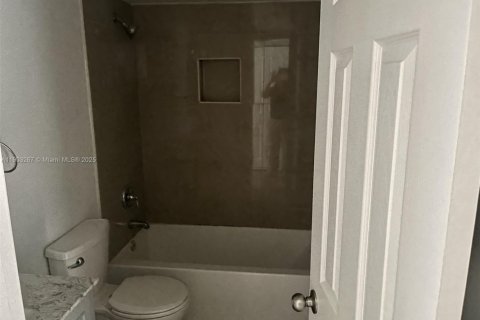 Купить кондоминиум в Майами, Флорида 2 спальни, 109.16м2, № 2015374 - фото 5