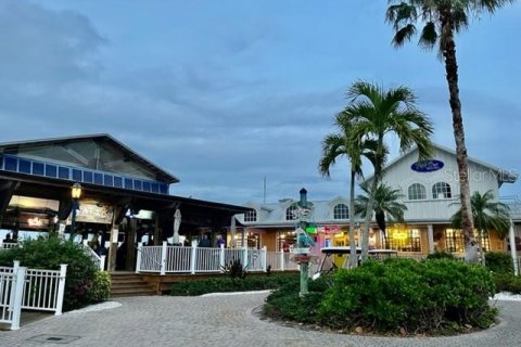 House in Punta Gorda, Florida 2 bedrooms, 113.25 sq.m. № 1723496 - photo 30