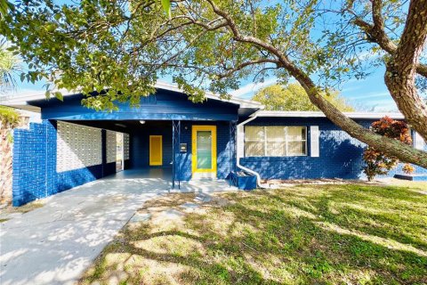 Apartment in Winter Haven, Florida 3 bedrooms, 114.64 sq.m. № 2200822 - photo 19