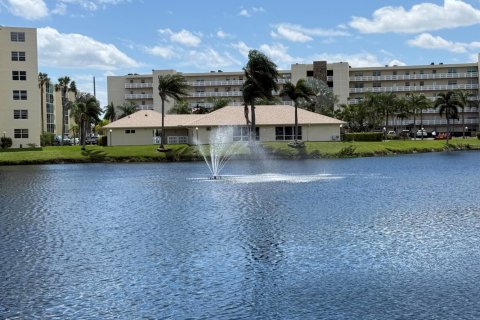 Condominio en Dania Beach, Florida, 2 dormitorios № 2145968