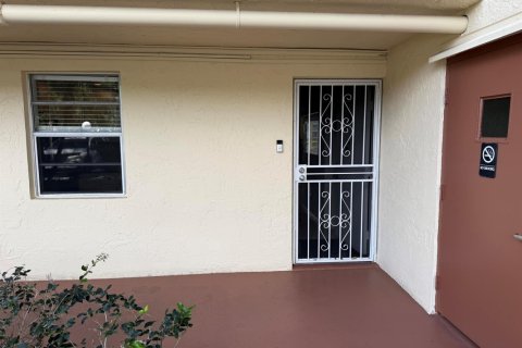 Copropriété à vendre à Dania Beach, Floride: 2 chambres, 110.55 m2 № 2145968 - photo 3