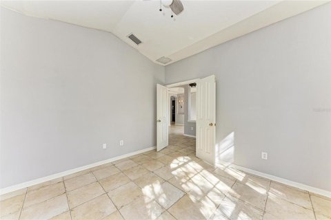 House in Apollo Beach, Florida 4 bedrooms, 250.28 sq.m. № 2113550 - photo 13