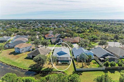 House in Apollo Beach, Florida 4 bedrooms, 250.28 sq.m. № 2113550 - photo 4
