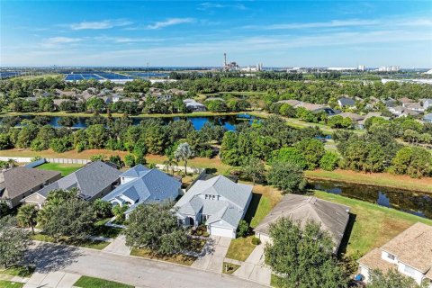 House in Apollo Beach, Florida 4 bedrooms, 250.28 sq.m. № 2113550 - photo 3