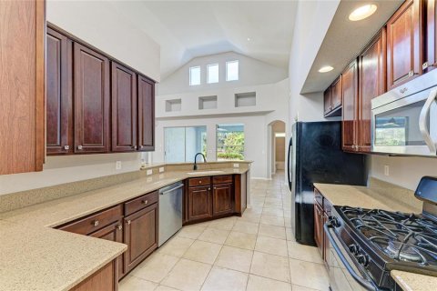House in Apollo Beach, Florida 4 bedrooms, 250.28 sq.m. № 2113550 - photo 28