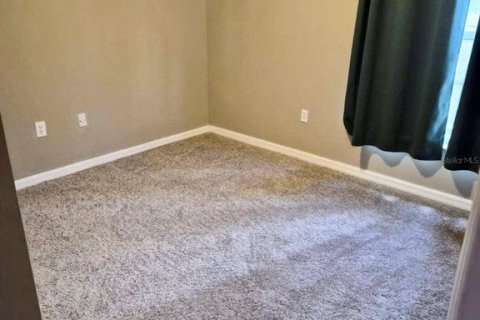 House in Deltona, Florida 3 bedrooms, 166.2 sq.m. № 2394272 - photo 22