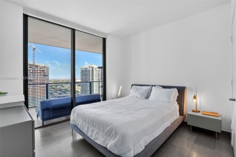 Condo in Miami, Florida, 2 bedrooms  № 2240804 - photo 19