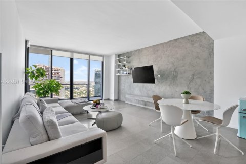 Condo in Miami, Florida, 2 bedrooms  № 2240804