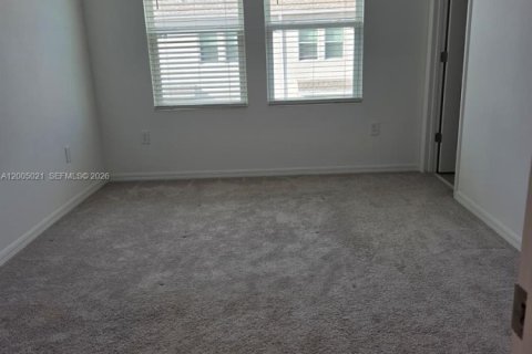 Townhouse in Kissimmee, Florida 2 bedrooms № 2069014 - photo 6