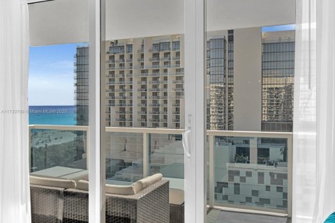 Copropriété à louer à Miami Beach, Floride: 1 chambre, 81.75 m2 № 1860999 - photo 16