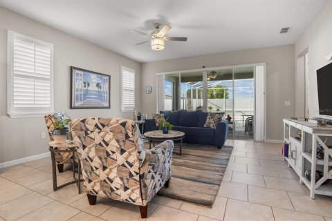 Casa en venta en Dundee, Florida, 4 dormitorios, 179.12 m2 № 2223591 - foto 12