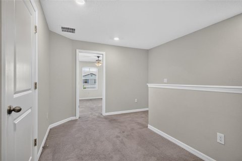 Townhouse in Tampa, Florida 2 bedrooms, 143.16 sq.m. № 2238555 - photo 23