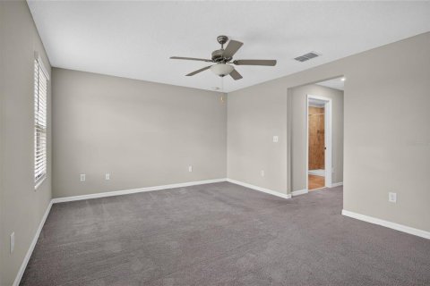 Townhouse in Tampa, Florida 2 bedrooms, 143.16 sq.m. № 2238555 - photo 16