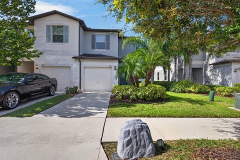 Adosado en Tampa, Florida 2 dormitorios, 143.16 m2 № 2238555
