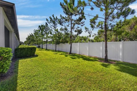 Townhouse in Tampa, Florida 2 bedrooms, 143.16 sq.m. № 2238555 - photo 3
