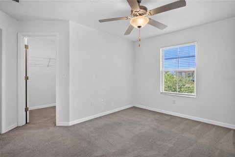 Townhouse in Tampa, Florida 2 bedrooms, 143.16 sq.m. № 2238555 - photo 28