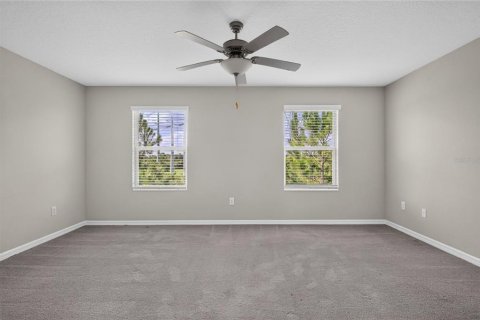 Townhouse in Tampa, Florida 2 bedrooms, 143.16 sq.m. № 2238555 - photo 18