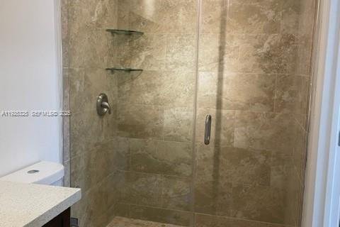 Townhouse in Hialeah, Florida 3 bedrooms, 139.35 sq.m. № 1983881 - photo 14