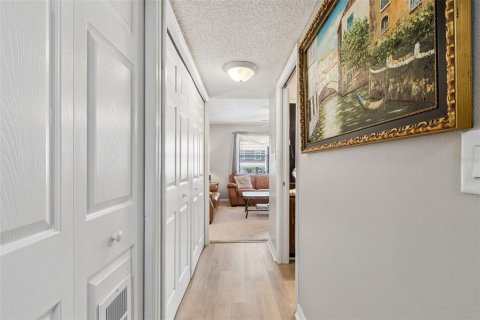 Купить таунхаус в Клируотер, Флорида 5 комнат, 141.4м2, № 2225578 - фото 27