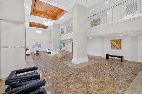 Copropriété à louer à Miami Beach, Floride: 1 chambre, 91.69 m2 № 1965496 - photo 5