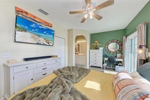 Townhouse in Bradenton Beach, Florida 2 bedrooms, 141.58 sq.m. № 2200386 - photo 29