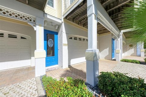 Townhouse in Bradenton Beach, Florida 2 bedrooms, 141.58 sq.m. № 2200386 - photo 4