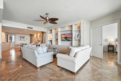 Condo in Palm Coast, Florida, 3 bedrooms  № 1855925 - photo 11