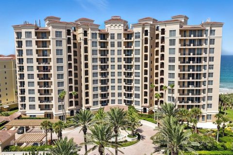 Condo in Palm Coast, Florida, 3 bedrooms  № 1855925 - photo 1