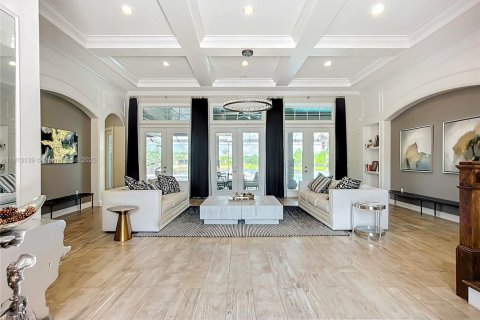 Villa ou maison à vendre à Bradenton, Floride: 5 chambres, 479.47 m2 № 1969581 - photo 3