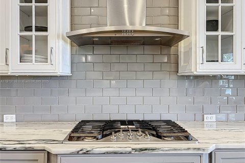 Villa ou maison à vendre à Bradenton, Floride: 5 chambres, 479.47 m2 № 1969581 - photo 15