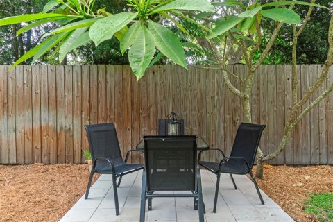House in Orlando, Florida 3 bedrooms, 98.1 sq.m. № 1850027 - photo 24