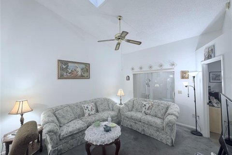 Villa ou maison à vendre à New Port Richey, Floride: 2 chambres, 89.56 m2 № 2235193 - photo 12