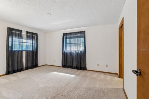 Villa ou maison à vendre à Palm Harbor, Floride: 3 chambres, 175.86 m2 № 2092186 - photo 16